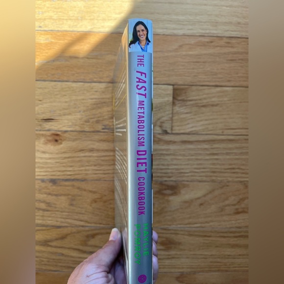 The Fast Metabolism Diet Cookbooks by Haylie Pomroy - Picture 3 of 4